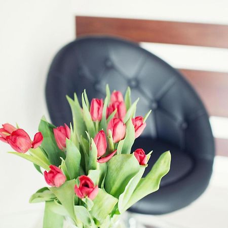 Makara Hotel Катовице Екстериор снимка