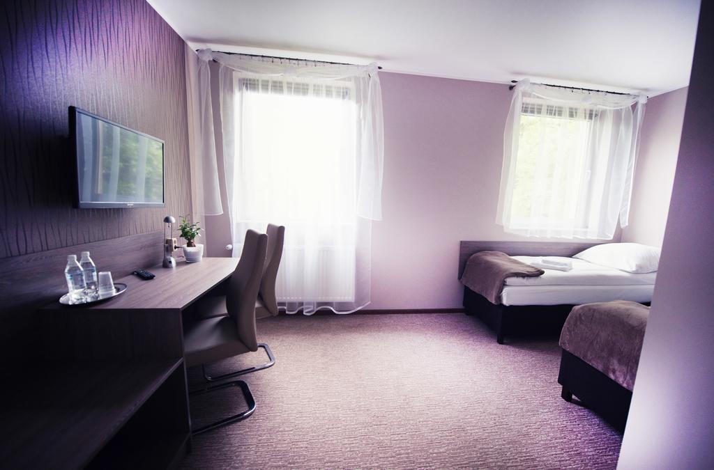 Makara Hotel Катовице Стая снимка