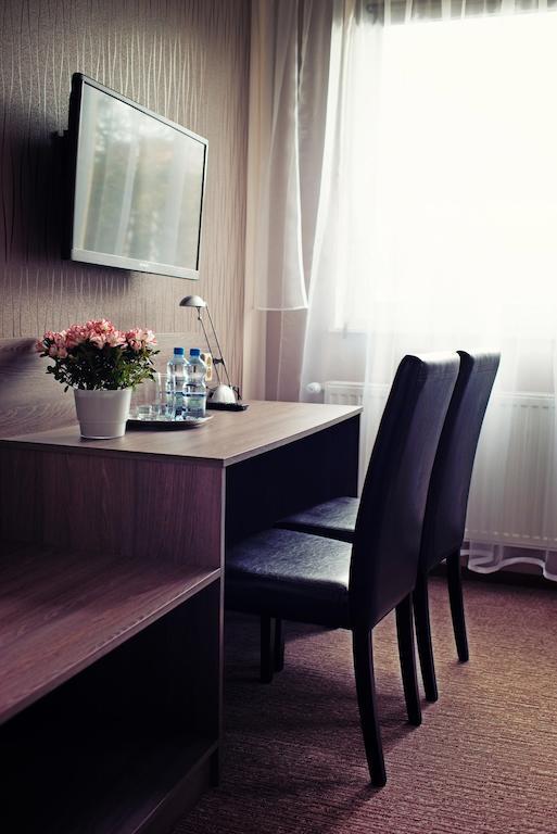 Makara Hotel Катовице Стая снимка