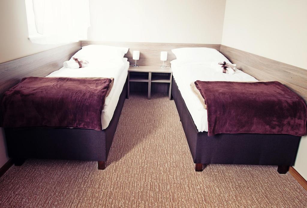 Makara Hotel Катовице Стая снимка